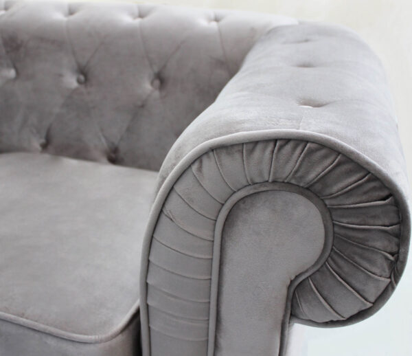 DIVANO 3  POSTI CHESTERFIELD IN VELLUTO TAUPE - immagine 2