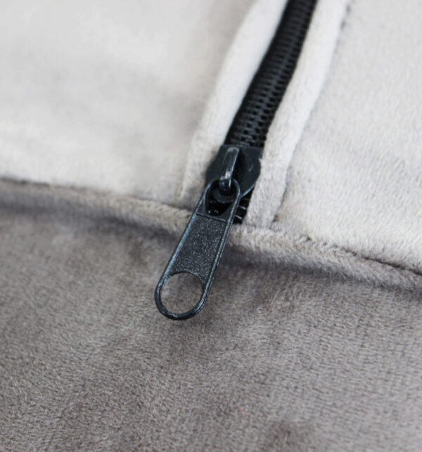 DIVANO 3  POSTI CHESTERFIELD IN VELLUTO TAUPE - immagine 4